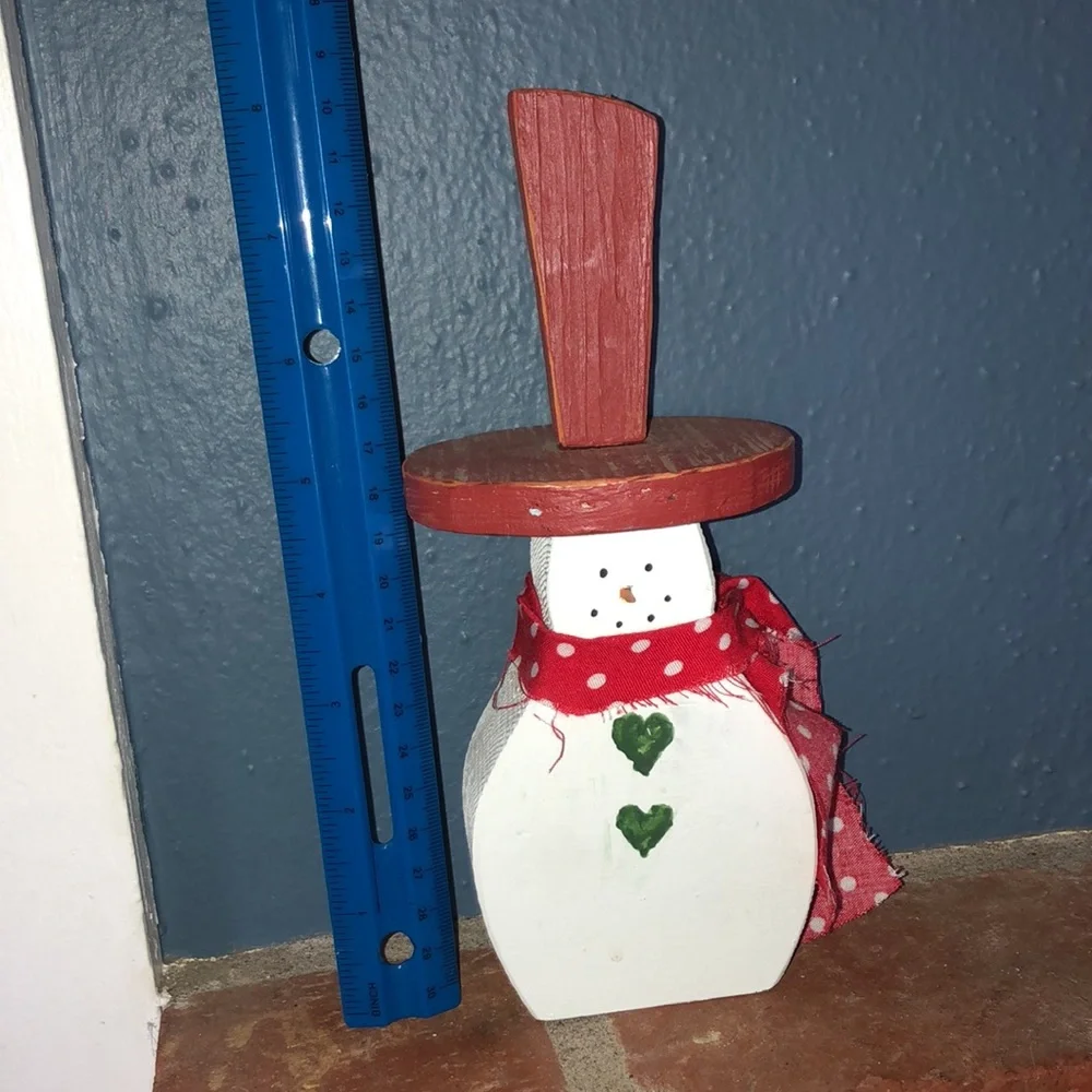 Handcrafted snowman - Picture 3 of 3